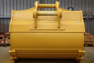 PC850-8 New Bucket  (1)  